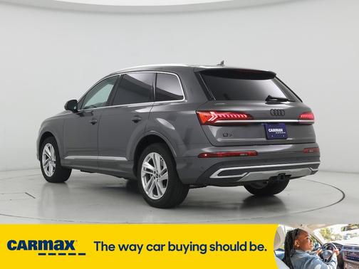 2023 Audi Q7 Premium Plus
