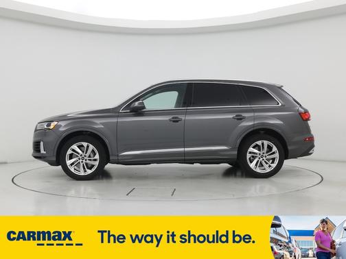 2023 Audi Q7 Premium Plus