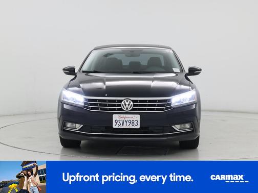 2017 Volkswagen Passat SE