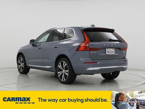 2022 Volvo XC60 B5 Inscription