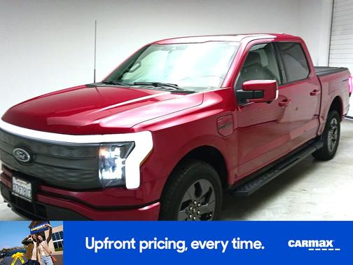 2022 Ford F-150 Lightning Lariat