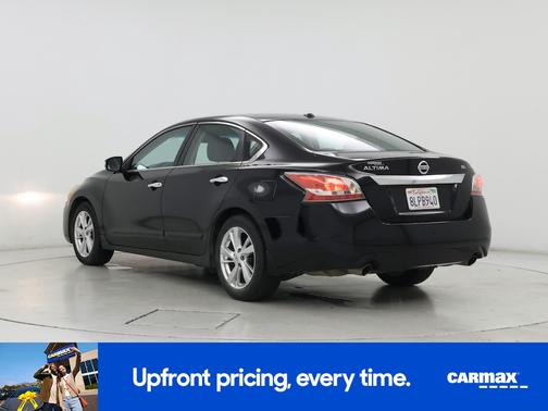 Black 2015 Nissan Altima SL