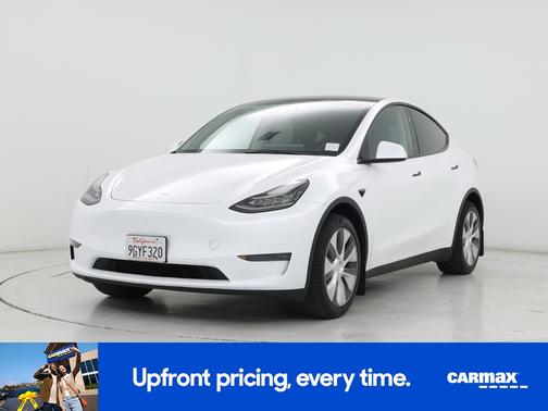 White 2023 Tesla Model Y Long Range