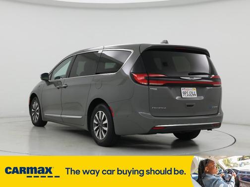 2022 Chrysler Pacifica Hybrid Limited