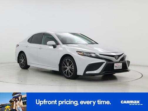 Gray 2024 Toyota Camry SE