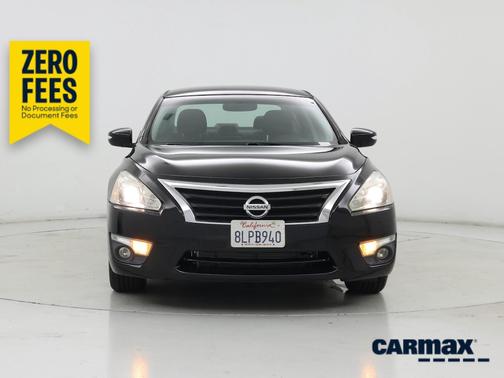 Black 2015 Nissan Altima SL