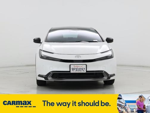 2024 Toyota Prius XLE