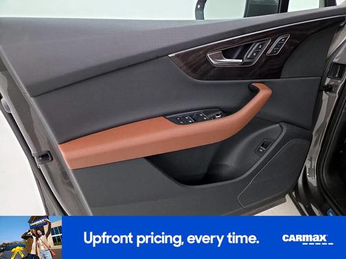 2023 Audi Q7 Premium