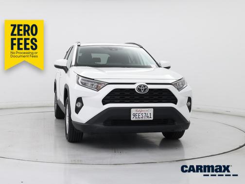 White 2019 Toyota RAV4 XLE