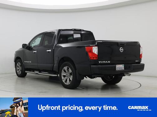 Black 2019 Nissan Titan SV