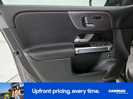 2022 Mercedes-Benz GLB 250