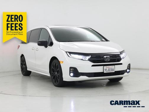 White 2025 Honda Odyssey Sport-L