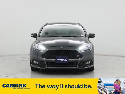 2018 Ford Focus ST