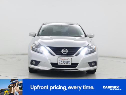 Silver 2017 Nissan Altima SR