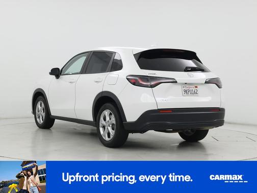 White 2024 Honda HR-V LX
