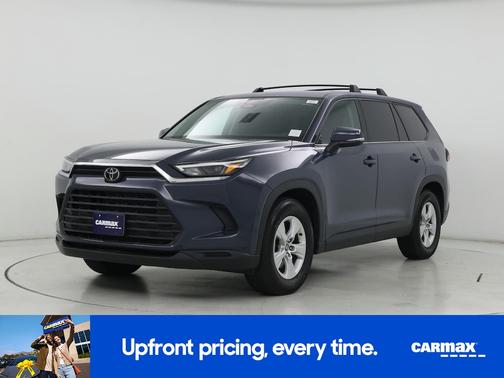 Gray 2025 Toyota Grand Highlander LE