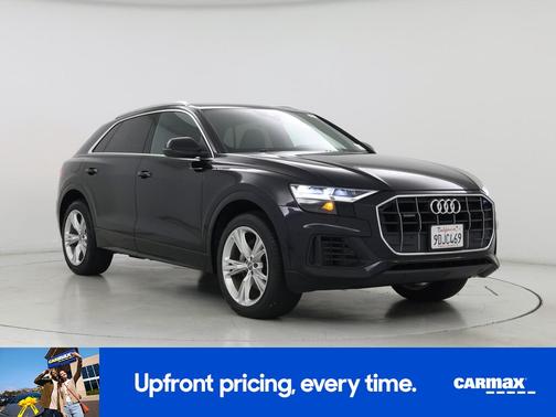 Black 2020 Audi Q8 Premium