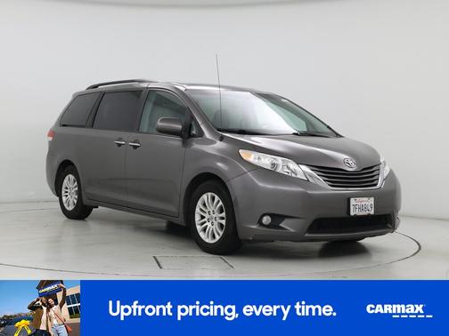 Gray 2014 Toyota Sienna XLE