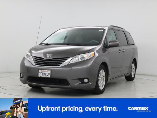 Gray 2014 Toyota Sienna XLE