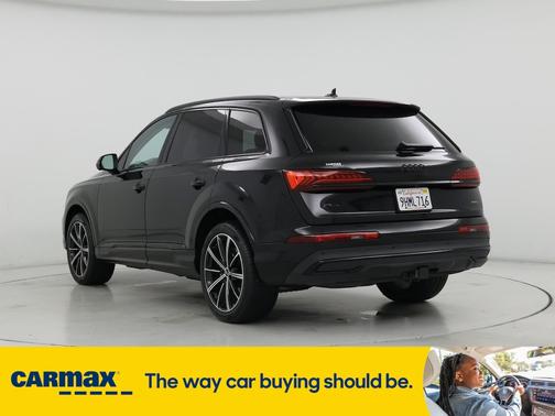 2023 Audi Q7 Premium Plus