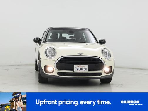 White 2017 MINI Clubman