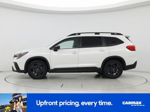 White 2024 Subaru Ascent Onyx Edition