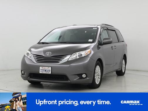 Gray 2017 Toyota Sienna XLE