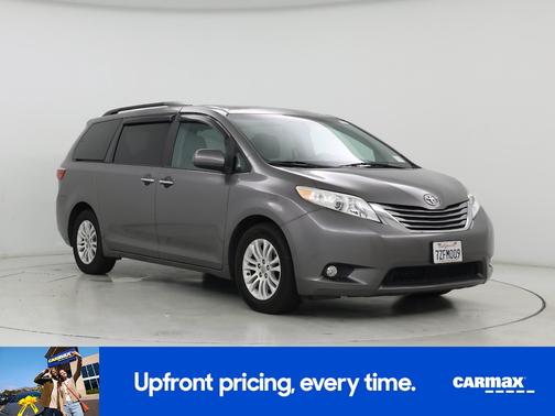 Gray 2017 Toyota Sienna XLE