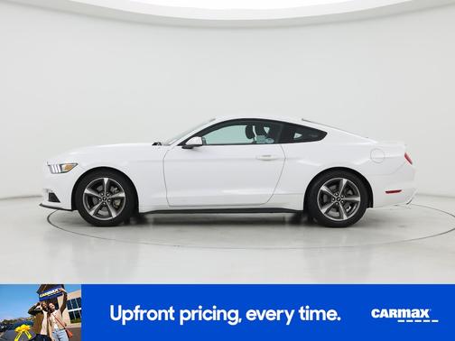 White 2016 Ford Mustang