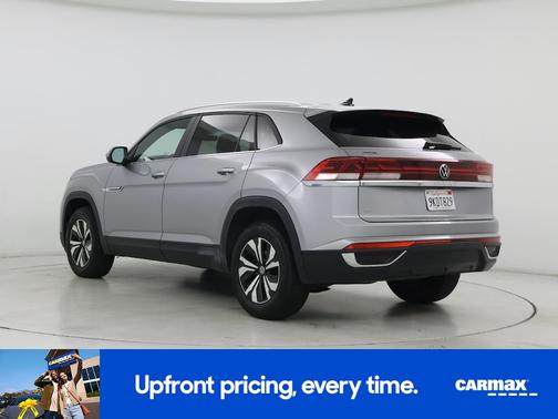 Silver 2024 Volkswagen Atlas Cross Sport SE