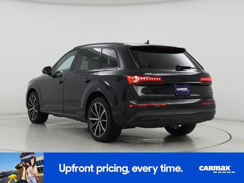 2022 Audi Q7 Premium Plus