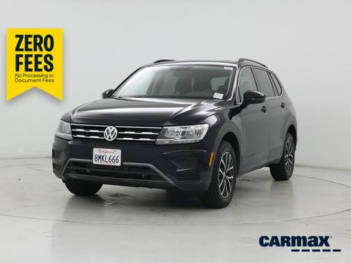 Black 2019 Volkswagen Tiguan SE