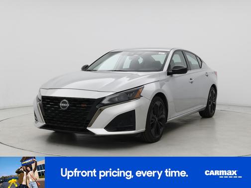 2023 Nissan Altima SR