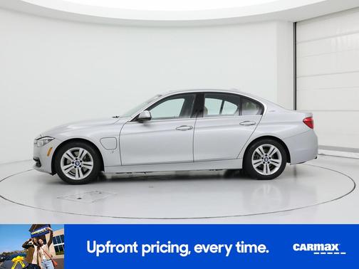 2018 BMW 330e E iPerformance