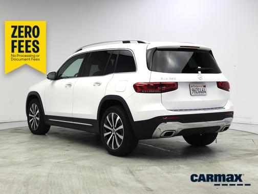 White 2023 Mercedes-Benz GLB 250