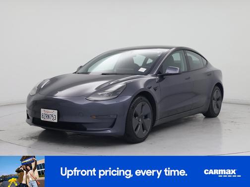 Gray 2022 Tesla Model 3