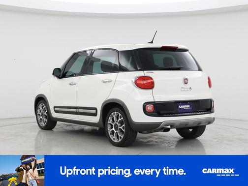 White 2015 FIAT 500L Trekking