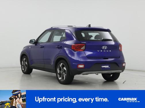 2022 Hyundai VENUE SEL