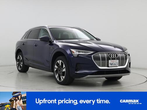 2023 Audi e-tron Premium Plus