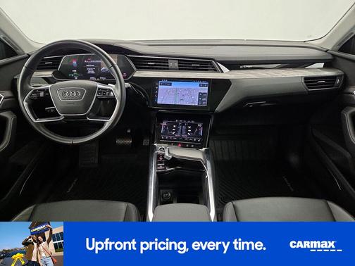 2023 Audi e-tron Premium Plus