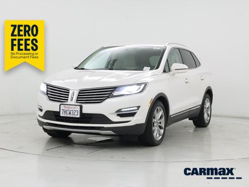 White 2015 Lincoln MKC