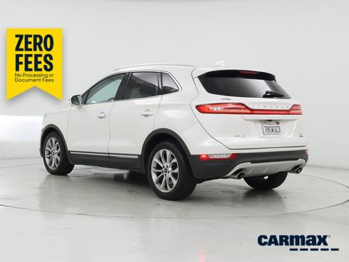 White 2015 Lincoln MKC
