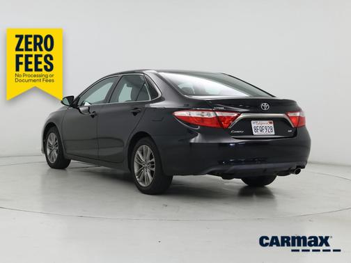 Black 2017 Toyota Camry SE