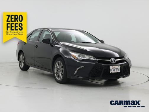 Black 2017 Toyota Camry SE