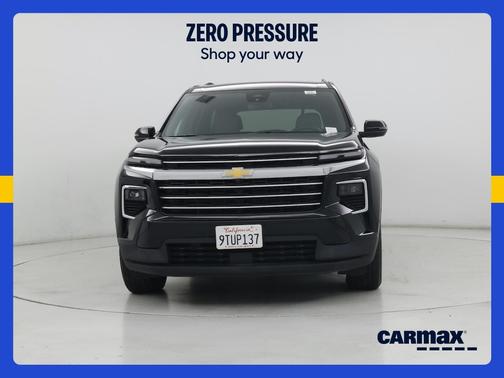 Black 2025 Chevrolet Traverse LT