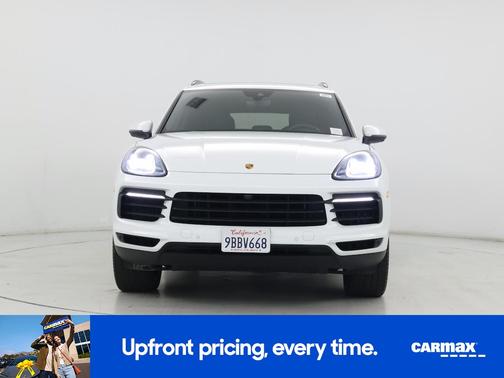White 2022 Porsche Cayenne
