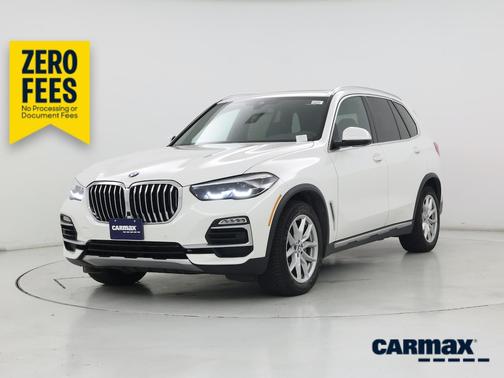 White 2019 BMW X5 xDrive40i
