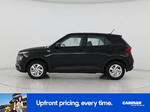 2023 Hyundai VENUE SE