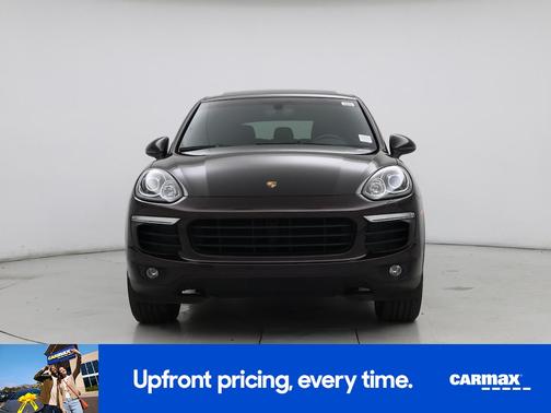 2017 Porsche Cayenne Platinum