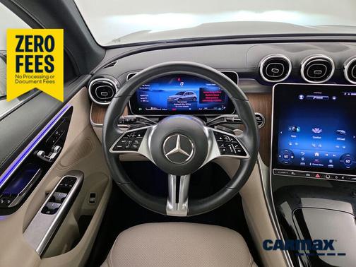 Black 2024 Mercedes-Benz GLC 300